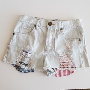 Forever 21 distress shorts